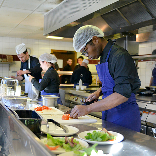 qu'est-ce qu'un commis de cuisine